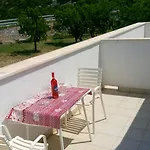 Budima 3*