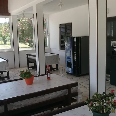 Guest house Budima 3*