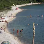 Budima Pensión Banići