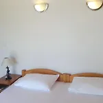 Budima 3* Banići