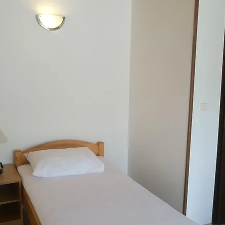Budima Banići